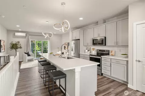 14715 Admiralty Way #A-5, Lynnwood, WA 98087