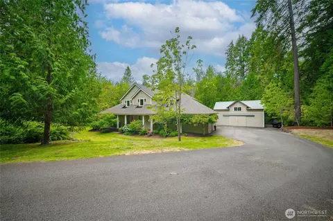 6127 Lemon Rd NE, Olympia, WA 98506