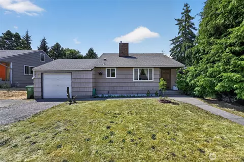 9219 26th Ave SW, Seattle, WA 98106
