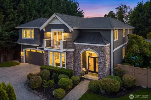 9404 117th Ave NE, Kirkland, WA 98033