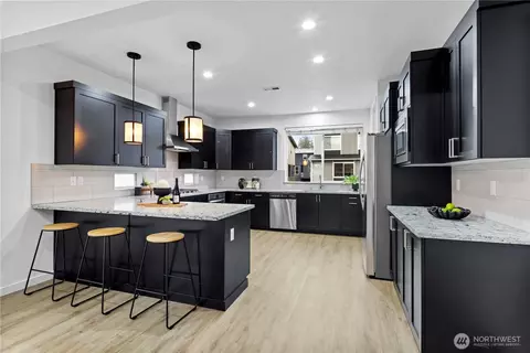 Kitchen - 19210 38th Ave SE, Bothell, WA 98012 photo 1 of 4