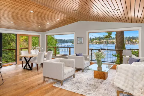 5854 Packard Ln NE, Bainbridge Island, WA 98110