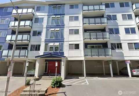 3711 26th Pl W #202, Seattle, WA 98199