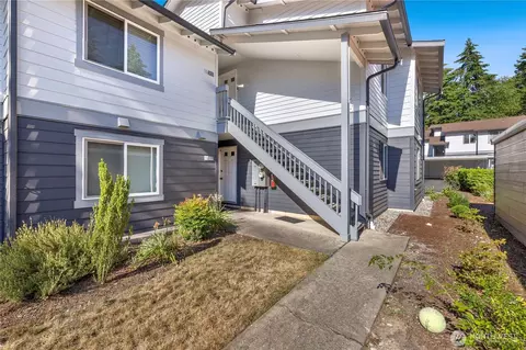 11444 SE 257th Pl #D203, Kent, WA 98030