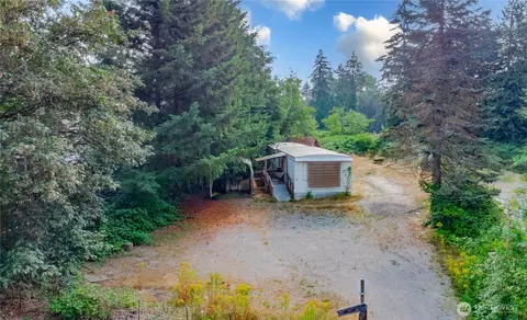 17636 118th Ave SE, Renton, WA 98058
