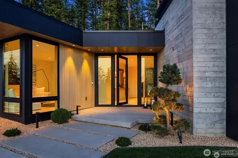 Undisclosed, Issaquah, WA 98029