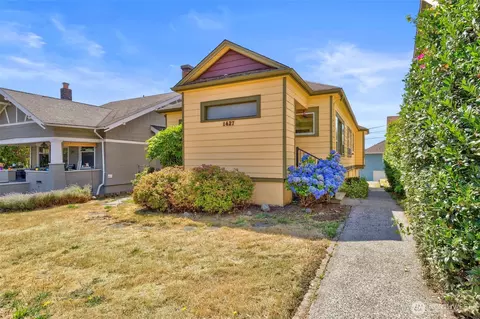 1427 Burwell St, Bremerton, WA 98337