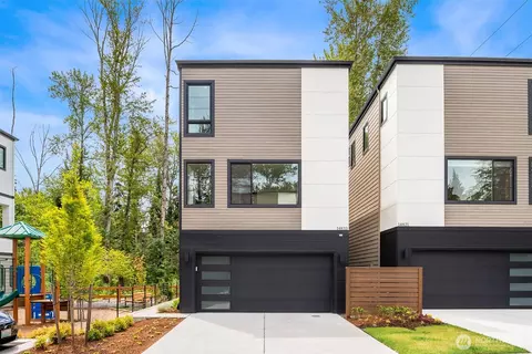 14833 NE Hs Apt 10 Ne 2nd Ct, Bellevue, WA 98007