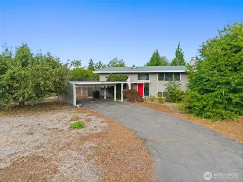 14309 Golden Given Rd E, Tacoma, WA 98445