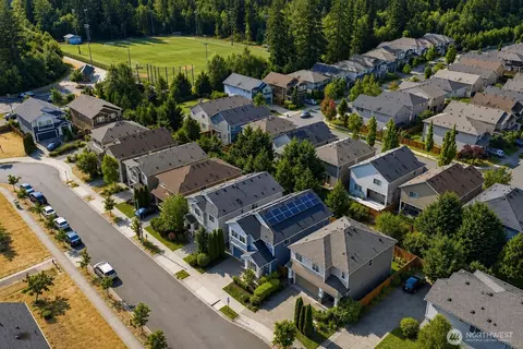 View/Area - 3917 174th Pl SE, Bothell, WA 98012 photo 2 of 4