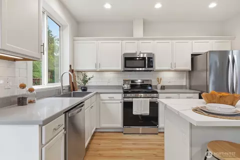 Kitchen - 2623 179th St SE, Bothell, WA 98012 photo 1 of 5