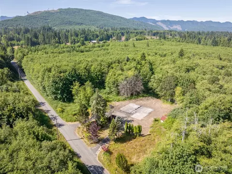 92 Gossett Rd, Port Angeles, WA 98363