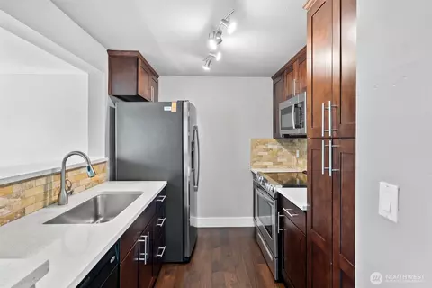 Kitchen - 12404 E Gibson Rd #M202, Everett, WA 98204 photo 1 of 2