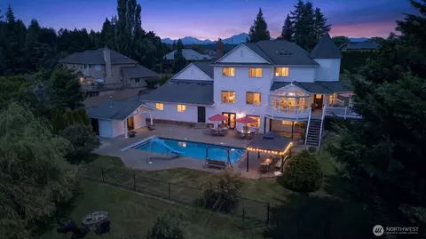 5822 Northridge Dr, Snohomish, WA 98290