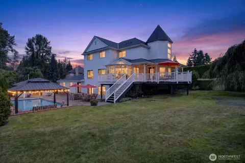 5822 Northridge Dr, Snohomish, WA 98290