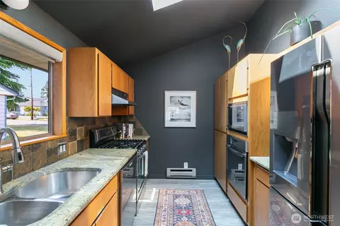 604 Tamarack Ave, Everett, WA 98203 photo 14