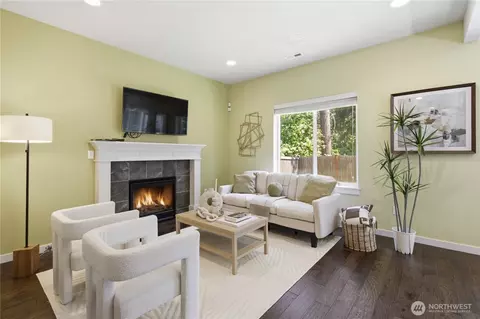 Living - 21201 43rd Dr SE, Bothell, WA 98021 photo 1 of 2