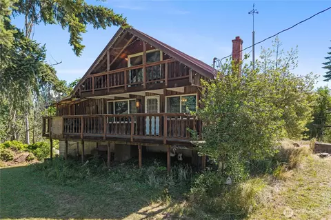 11413 501st St E, Eatonville, WA 98328