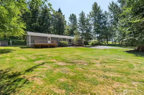 390 Van Wyck Rd, Bellingham, WA 98226