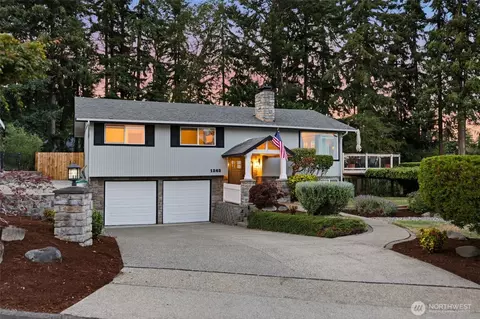 1263 Pilchuck Dr, Fox Island, WA 98333