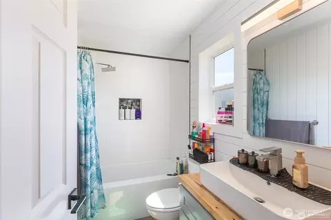 Bath - 11 Stone Rd, Sequim, WA 98382 photo 5 of 5