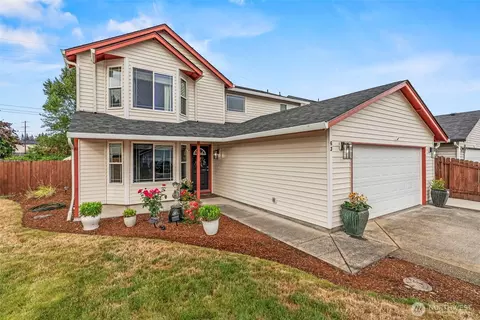 63 Chickadee Dr, Kelso, WA 98626