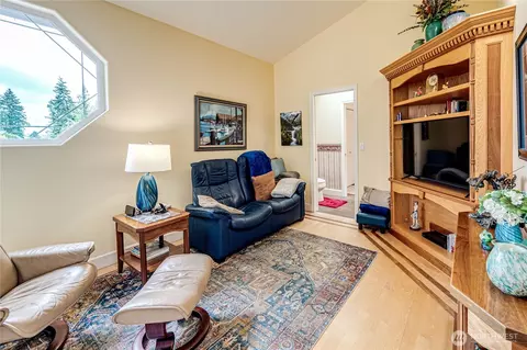 Living - 105 14th Ct, Sequim, WA 98382 photo 5 of 6