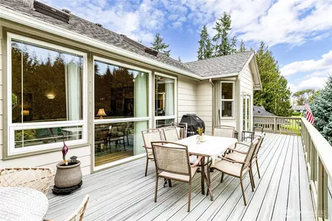 Exterior - 105 14th Ct, Sequim, WA 98382 photo 2 of 6