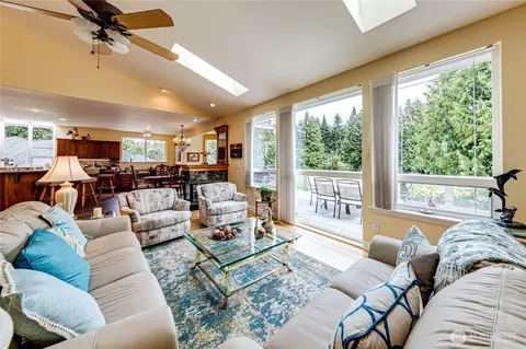 Living - 105 14th Ct, Sequim, WA 98382 photo 1 of 6