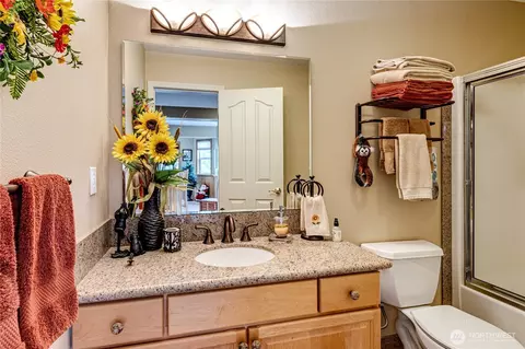 Bath - 105 14th Ct, Sequim, WA 98382 photo 5 of 5