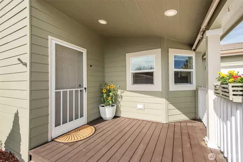 Exterior - 718 W Heritage Loop, Sequim, WA 98382 photo 3 of 10