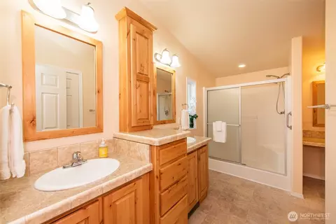 Bath - 718 W Heritage Loop, Sequim, WA 98382 photo 1 of 5