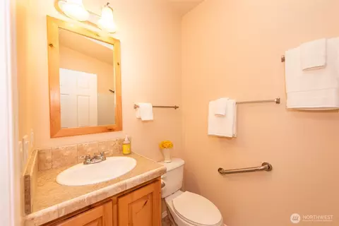 Bath - 718 W Heritage Loop, Sequim, WA 98382 photo 4 of 5