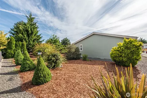 Exterior - 718 W Heritage Loop, Sequim, WA 98382 photo 5 of 10