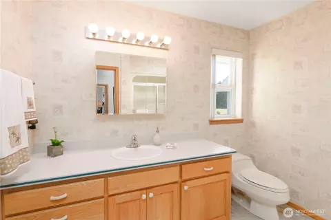 Bath - 141 Kiwi Ln, Sequim, WA 98382 photo 3 of 3
