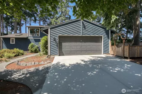 3530 71st Ave W, University Place, WA 98466