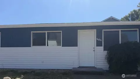 404 S Division Ln, Tacoma, WA 98418