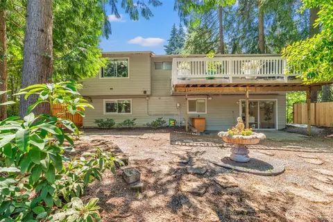 Exterior - 10614 NE 149th St, Bothell, WA 98011 photo 4 of 7