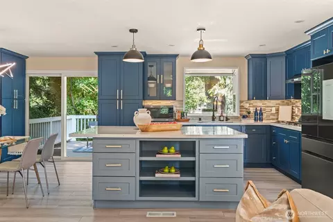 Kitchen - 10614 NE 149th St, Bothell, WA 98011 photo 1 of 3