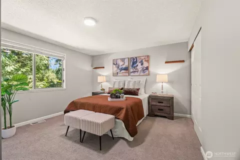 Bedroom - 10614 NE 149th St, Bothell, WA 98011 photo 1 of 3