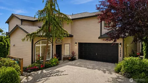 12036 89th Pl NE, Kirkland, WA 98034