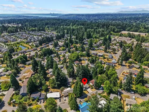 12627 NE 157th St, Woodinville, WA 98072