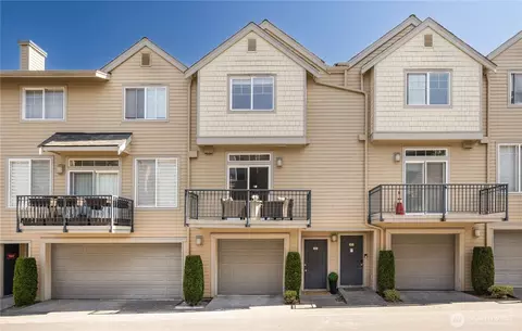 12330 NE 92nd Ln #402, Kirkland, WA 98033