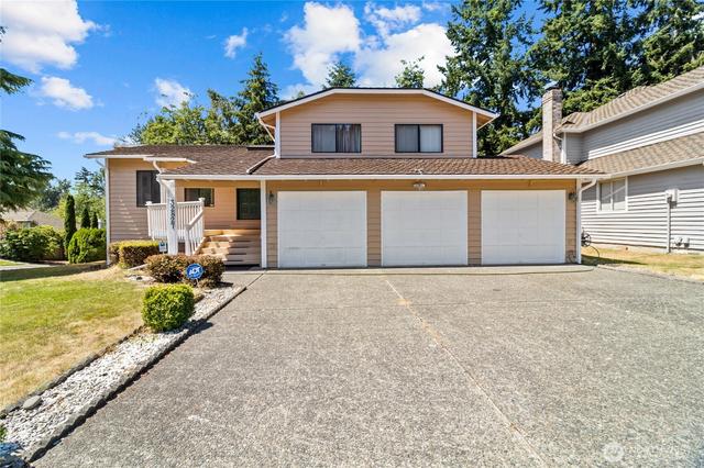 32827 12th Ave SW, Federal Way, WA 98023