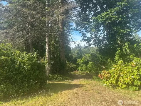 0 Lake Dr, Camano Island, WA 98282