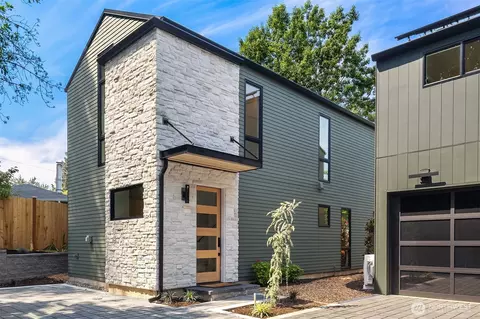 1845 4th St, Kirkland, WA 98033