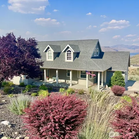 45720 Geostar Dr, Grand Coulee, WA 99133