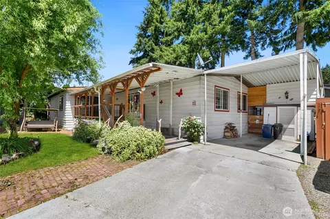2500 S 370th St #11, Federal Way, WA 98003