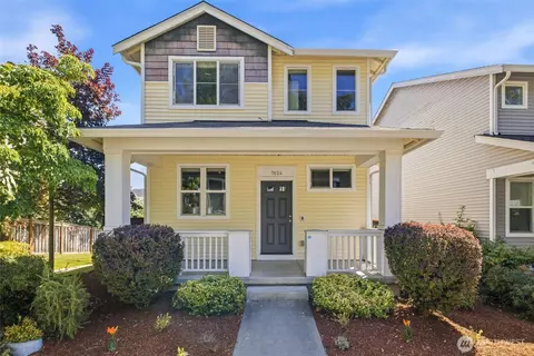 7624 39th Ave S, Seattle, WA 98118