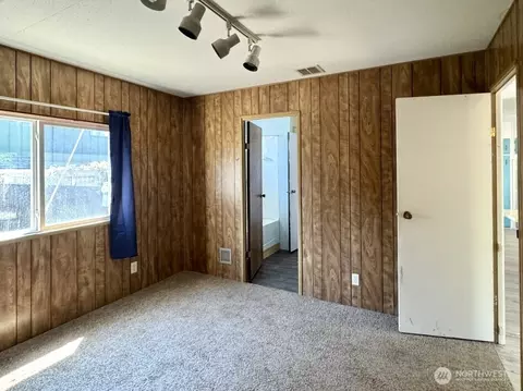 Bedroom - 260 E Olympic Dr, Grapeview, WA 98546 photo 3 of 3